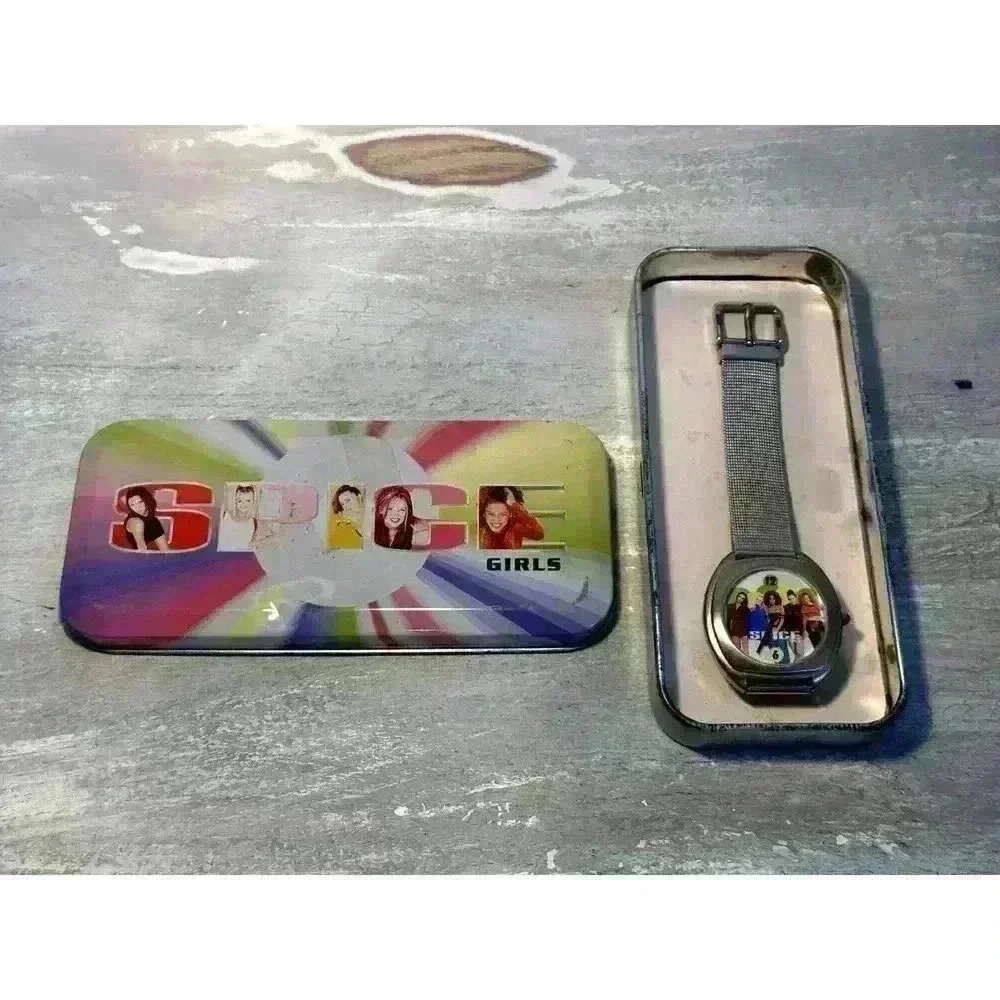 90's vintage Spice Girls Watch by Nelsonic in Novelty Tin case Silver tone Band